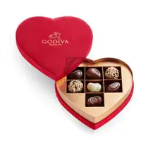 Discover Decadent Delights: Godiva UAE's Exquisite Chocolate Collection - 3