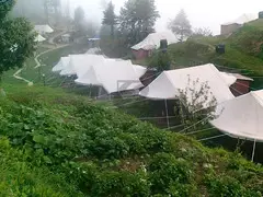 Camps in Kanatal – Camp Carnival Kanatal - 1