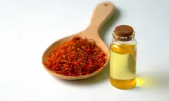Pure Cold Pressed Safflower Oil: Ideal for Cooking Excellence